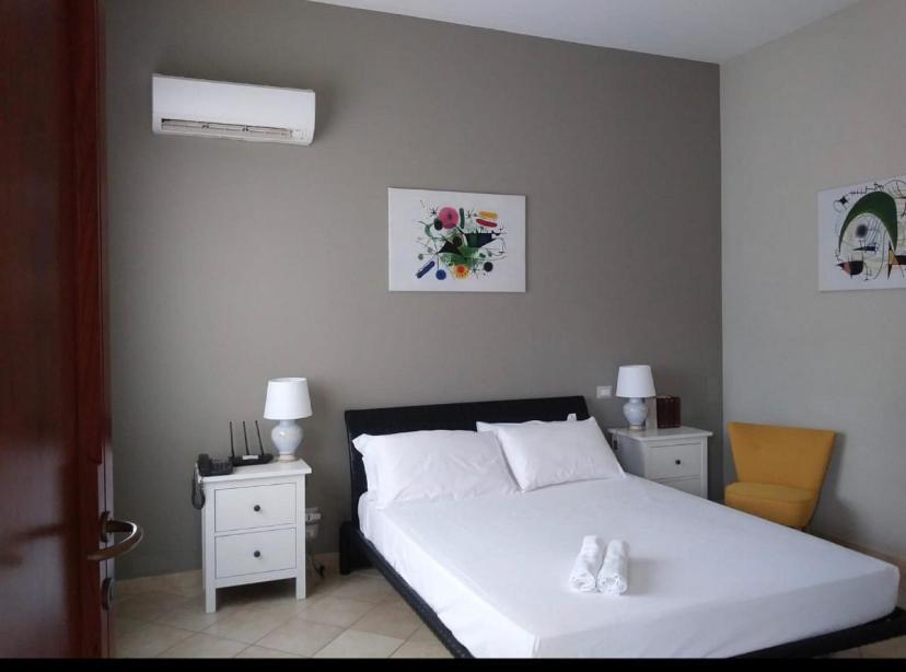 Colonna & Apart-hotel Trani